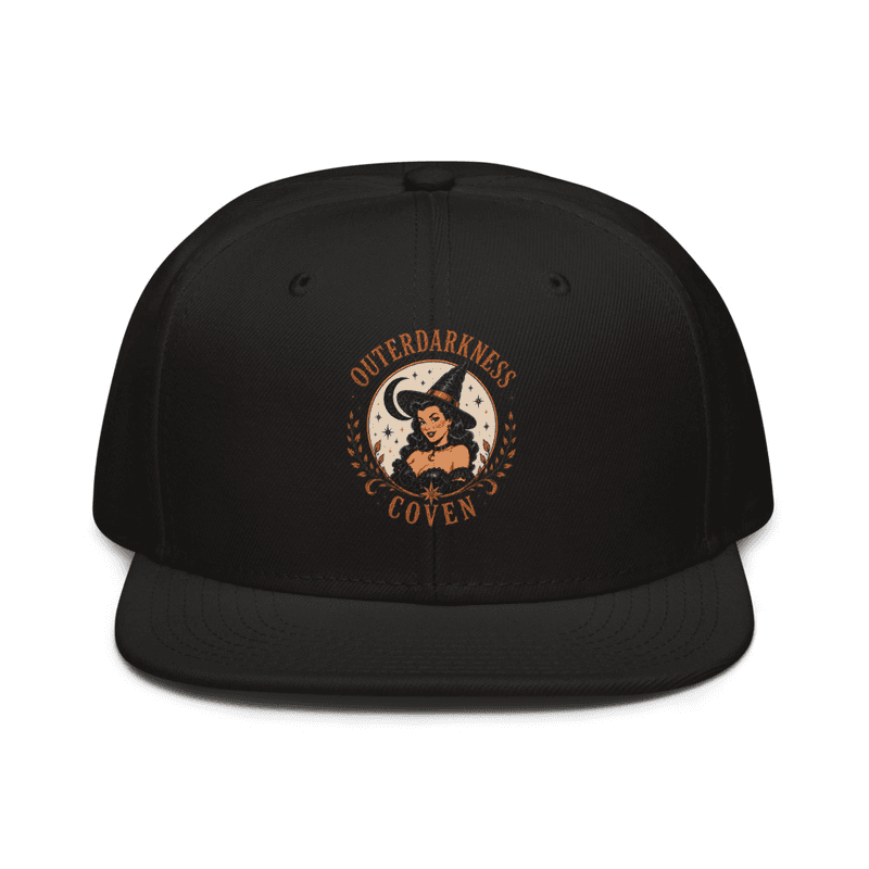 Snapback Hat — Black / One size